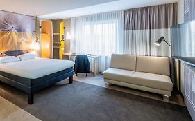 ibis Luebeck City